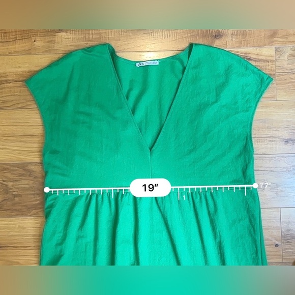 Zara Emerald Green V-Neck Dress - Picture 6 of 8